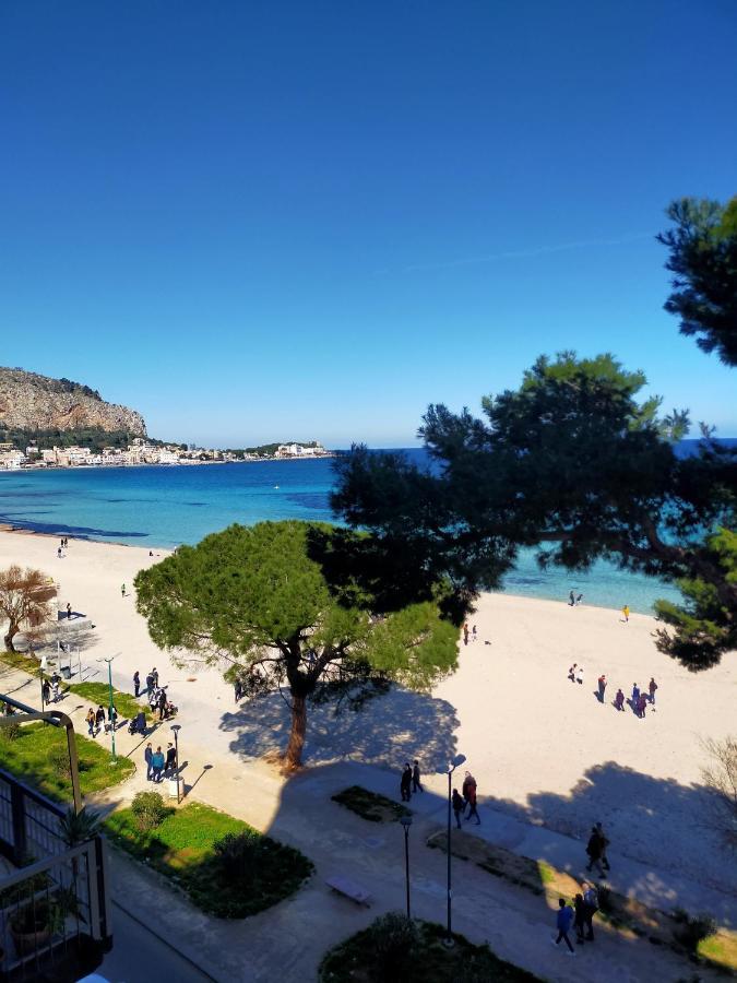 Il Cristallo Sul Mare Apartment Mondello Exterior photo